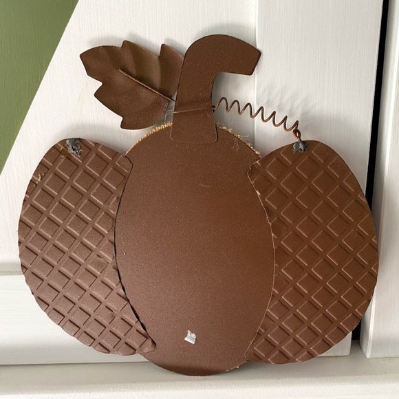 🌟 LAST CALL!!! 🌟 LIKE NEW! Homegoods 'Give Thanks' Fall Pumpkin Sign - Picture 5 of 7